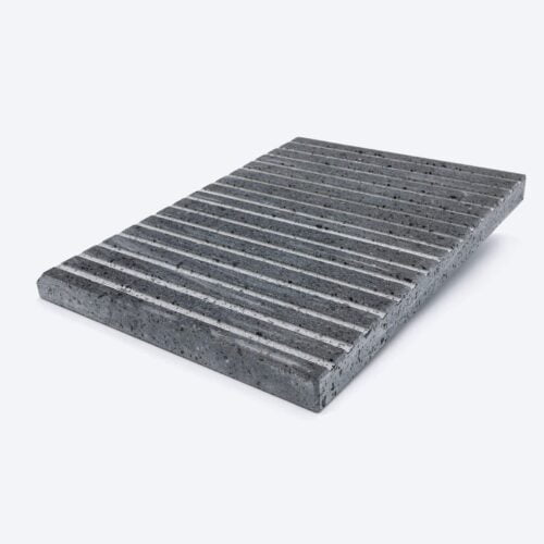 Plate-refractory-in-wash-stone-for-barbecue-39X30X3-cm-with-horizontal-groove-min