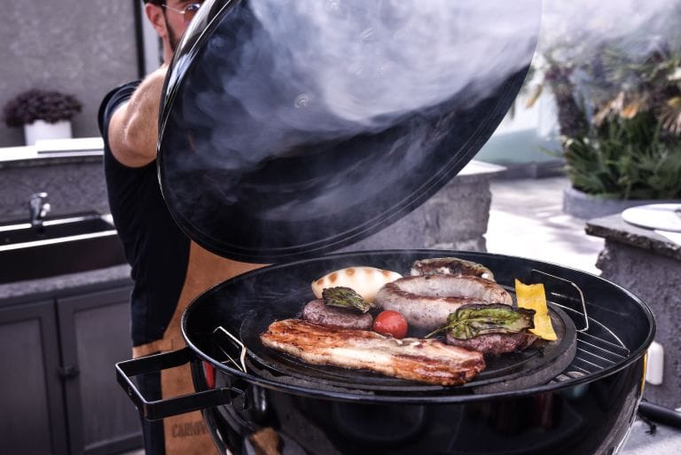 Barbecue Plates